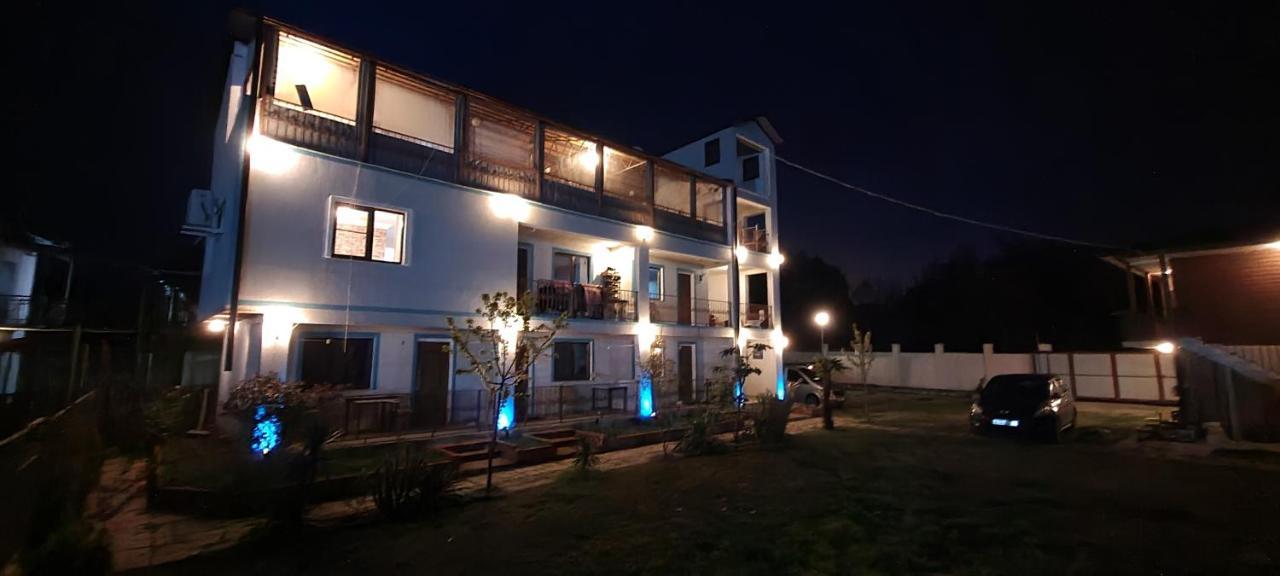 Apsa Butik Hotel Sukhumi Exterior foto