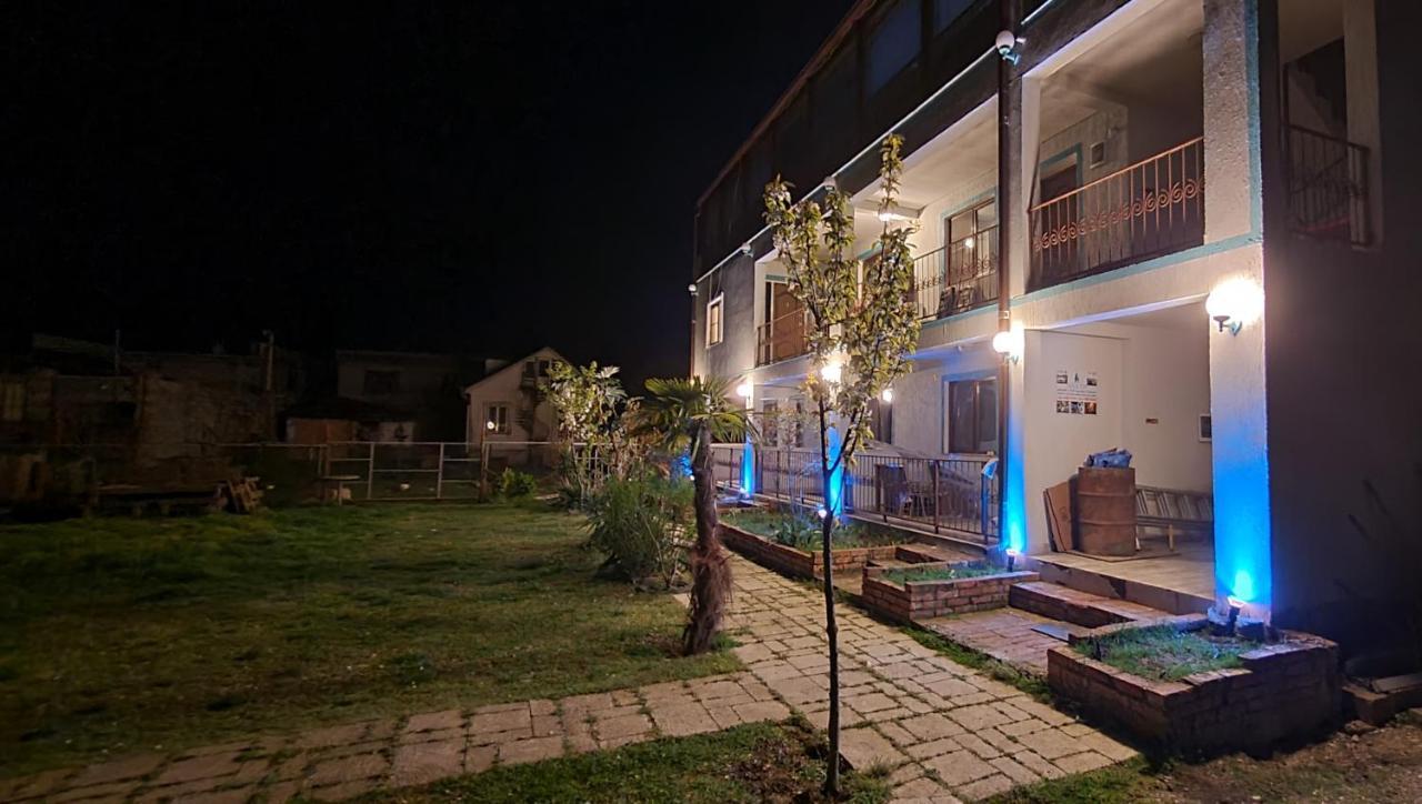 Apsa Butik Hotel Sukhumi Exterior foto