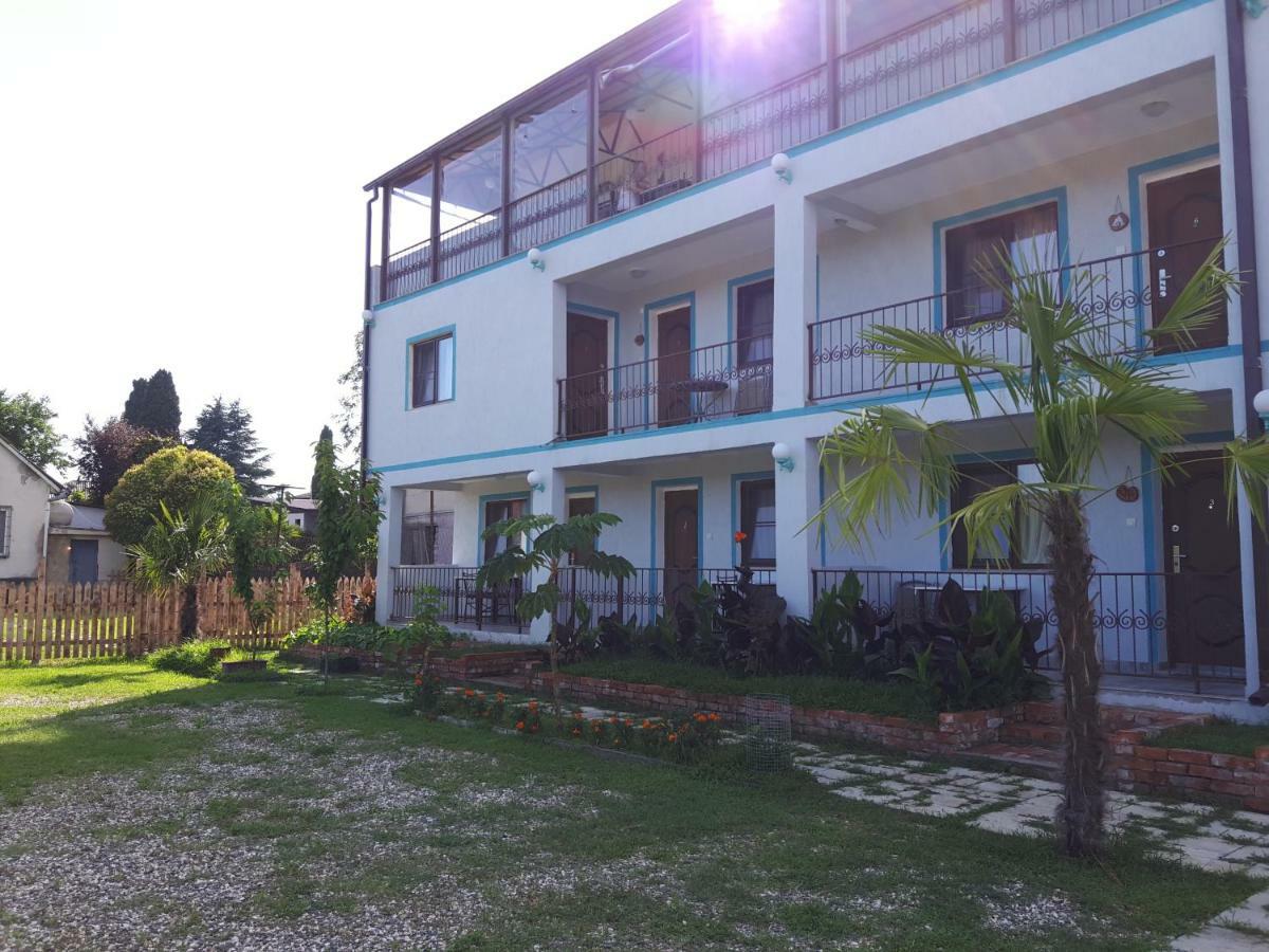 Apsa Butik Hotel Sukhumi Exterior foto